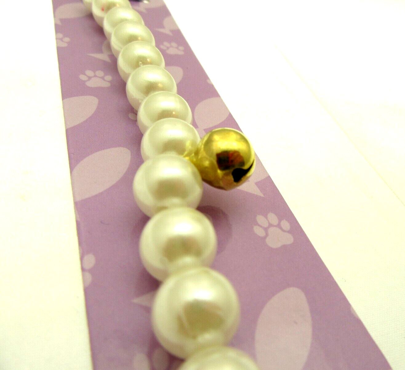 Cat Collar by Greenbrier Kennel Club ~ With Bell ~ Faux Pearl !