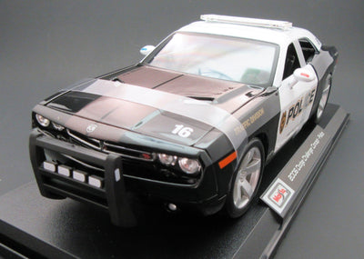 2006 Dodge Challenger Concept Police ~ Black & White ~ 1:18 ~ Die Cast ~ Maisto