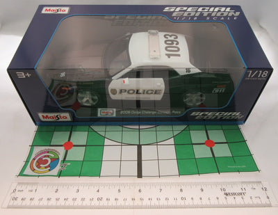 2006 Dodge Challenger Concept Police ~ Black & White ~ 1:18 ~ Die Cast ~ Maisto