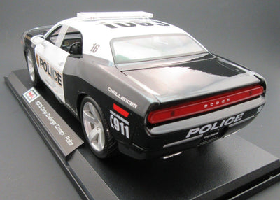 2006 Dodge Challenger Concept Police ~ Black & White ~ 1:18 ~ Die Cast ~ Maisto