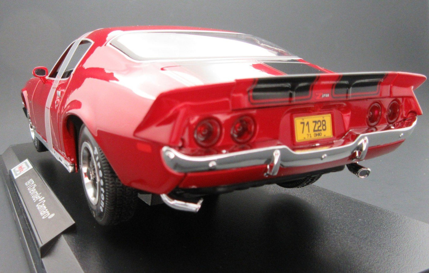 1971 Chevrolet Camaro ~ Red ~ 1:18 ~ Metal Die Cast ~ Maisto