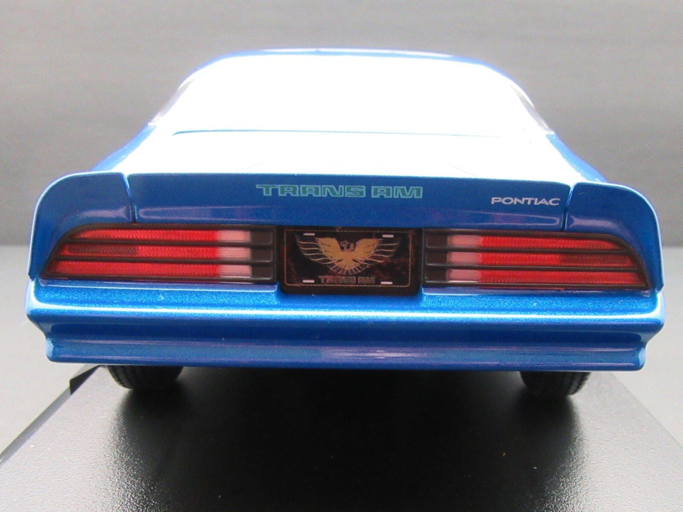 1977 Pontiac Firebird Trans Am ~ Blue ~ 1:18 ~ Metal Die Cast ~ Maisto