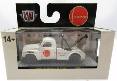 M2 Details ~ 1949 Studebaker 2R Truck ~Tow Truck ~ 1:64 Die Cast Car