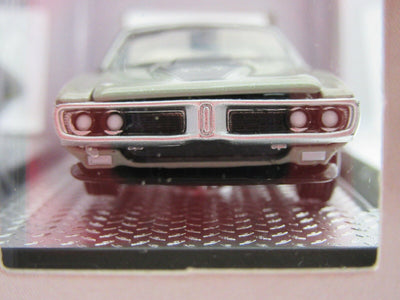 M2 Details ~ 1971 Dodge Charger Super Bee ~ Die Cast Car