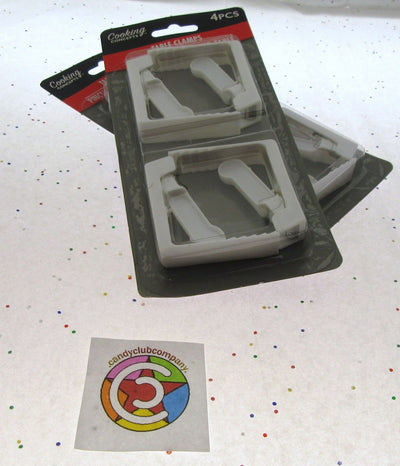 Tablecloth Holders spring loaded 4 pack Clamps Clips table ~ Lot of 2