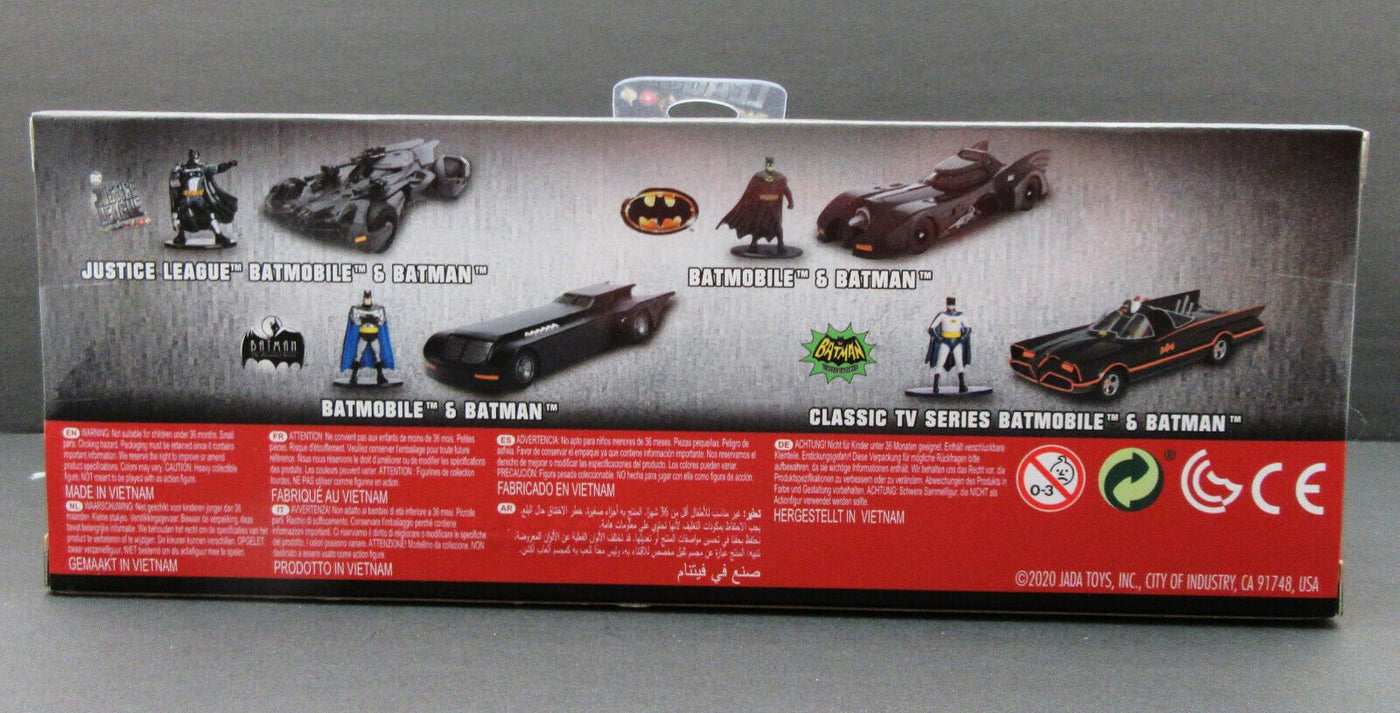 Justice League Batmobile & Batman ~ 1:50 scale ~ Diecast Car
