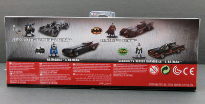 Justice League Batmobile & Batman ~ 1:50 scale ~ Diecast Car