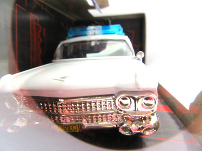 Ghostbusters Ecto 1 Diecast Car Jada Toys Hollywood Rides 1:32 scale