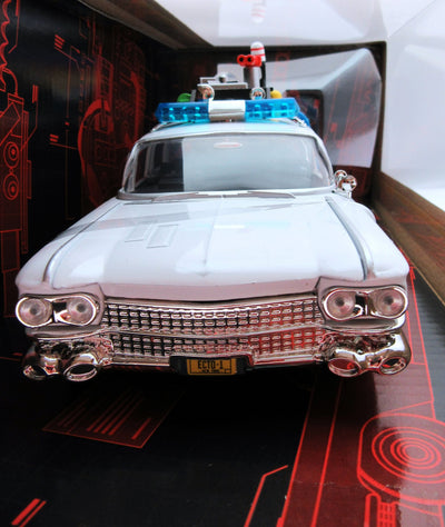 Ghostbusters ECTO-1 Diecast Car Jada Toys Hollywood Rides 1:24 White