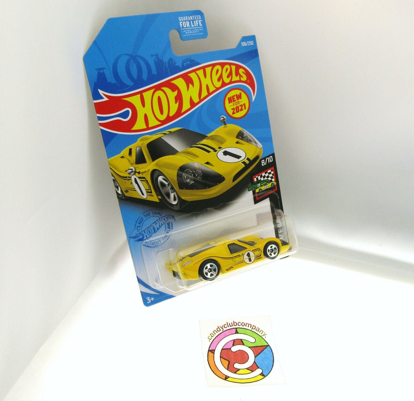 Hot Wheels ~ 1967 Ford GT40 Mk. IV ~ Yellow ~ 1:64 Scale
